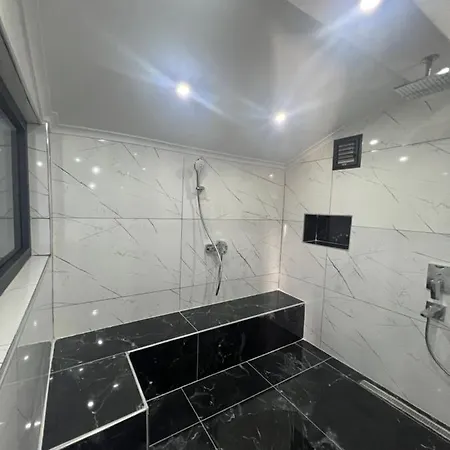 Luxury With Pool And Jacuzzi Close To The Fethiye